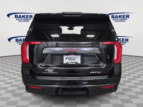Used 2021 GMC Yukon XL AT4 w/ Technology Package image 5