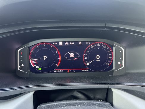 Used 2023 Volkswagen Taos SEL AWD/4WD image 18