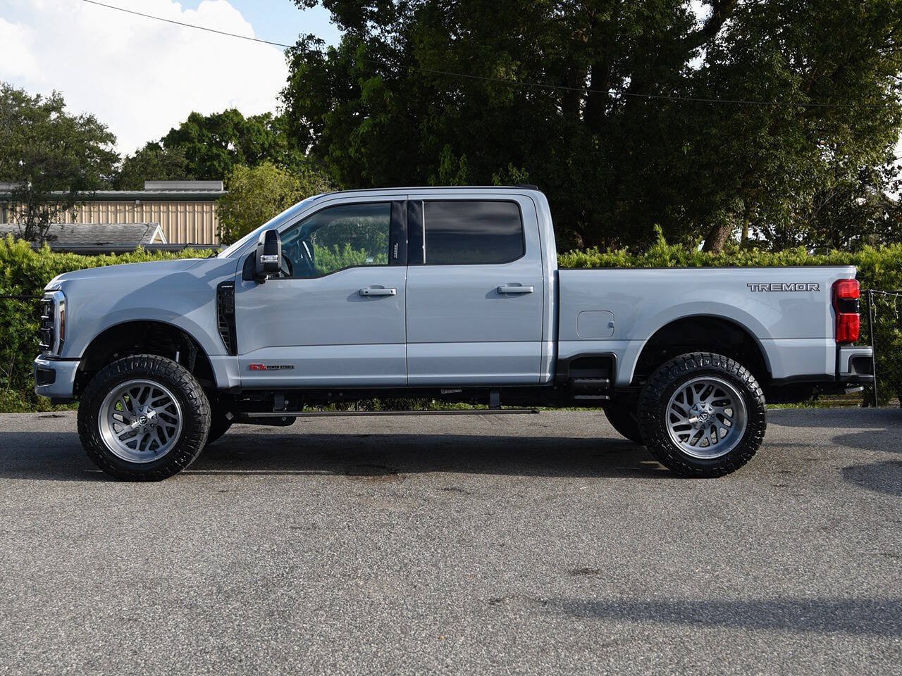 Used 2024 Ford F250 Lariat w/ Lariat Ultimate Package AWD/4WD image 10