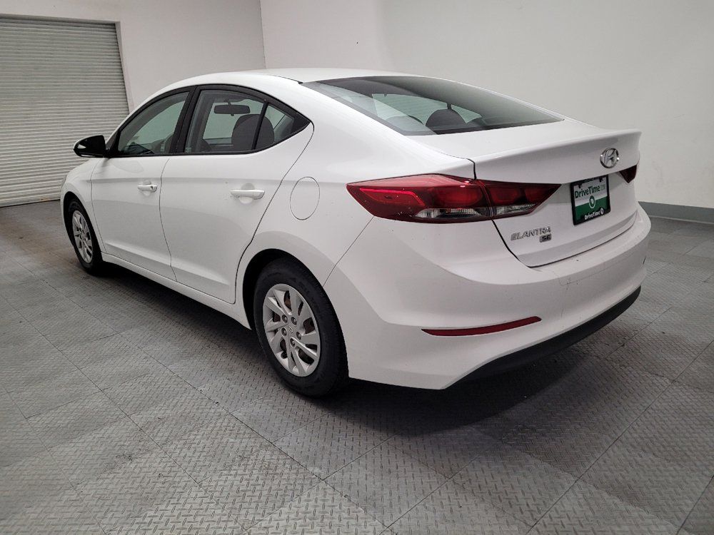 Used 2018 Hyundai Elantra SE FWD image 5