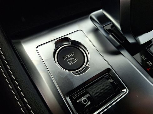 New 2026 Jaguar F-PACE R-Dynamic S image 18