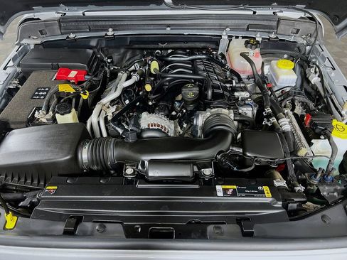 Used 2022 Jeep Wrangler Unlimited Sport image 29