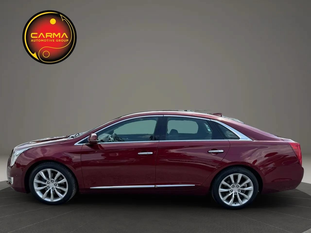 Used 2017 Cadillac XTS Luxury FWD image 2
