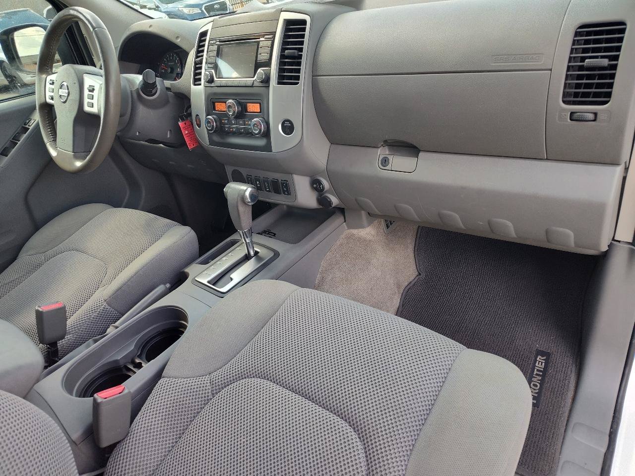 Used 2017 Nissan Frontier SV w/ SV Value Truck Package RWD image 42