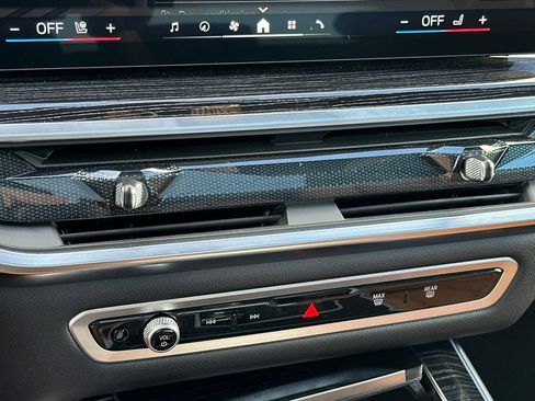 New 2026 BMW X5 xDrive50e w/ Executive Package image 24