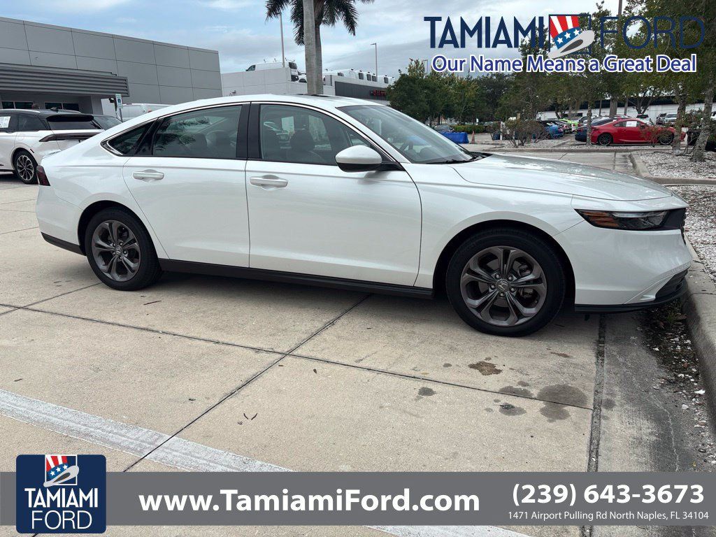 Used 2024 Honda Accord EX image 1
