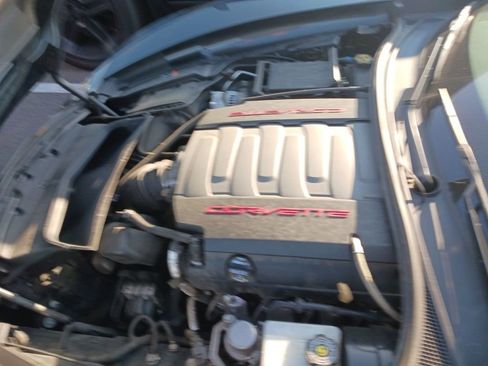 Used 2019 Chevrolet Corvette Stingray w/ Carbon Flash Badge Package image 6