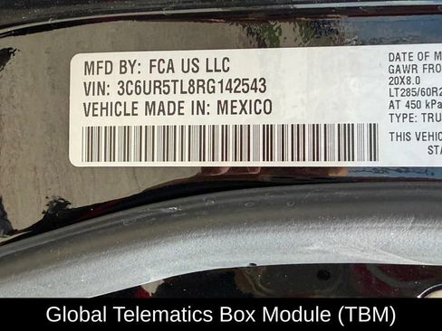 Used 2024 RAM 2500 Limited AWD/4WD image 39