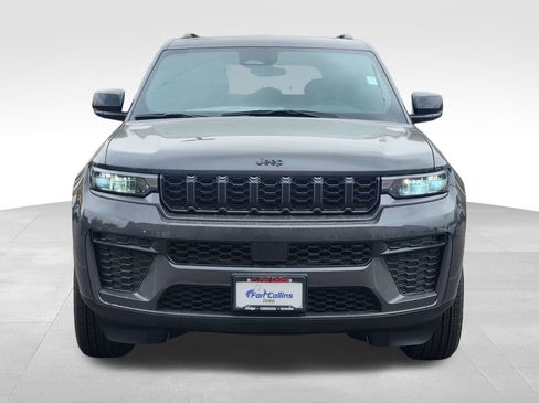 New 2026 Jeep Grand Cherokee Altitude AWD/4WD image 2