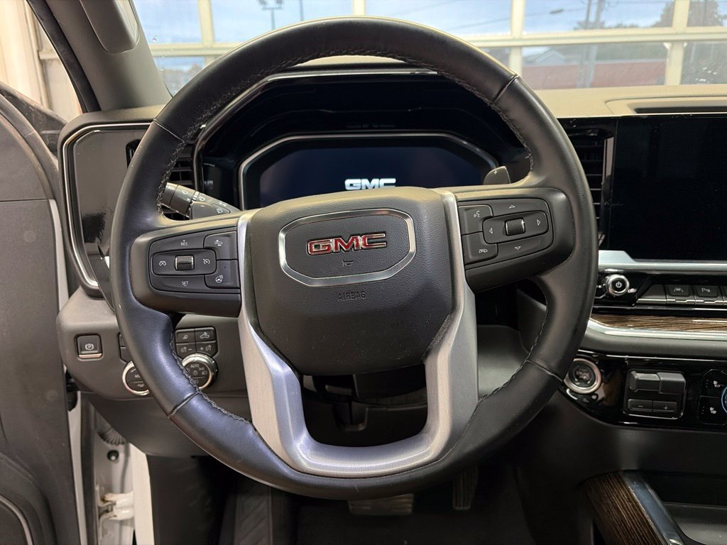 Used 2024 GMC Sierra 1500 Elevation w/ Elevation Premium Package AWD/4WD image 22