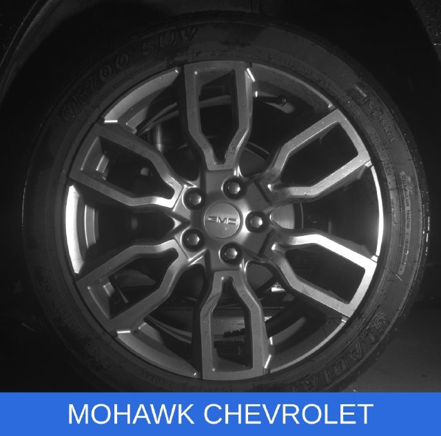 Used 2022 GMC Terrain Denali w/ Denali Premium Package AWD/4WD image 25