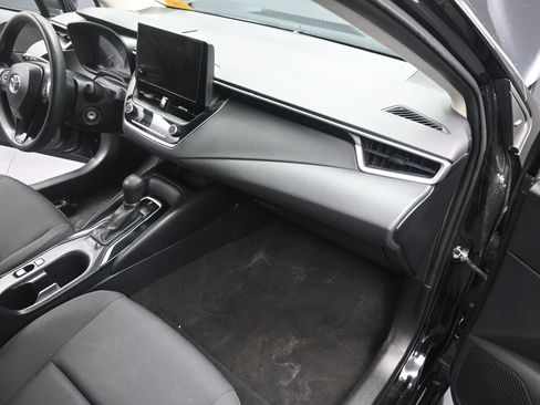 Used 2023 Toyota Corolla LE FWD image 24