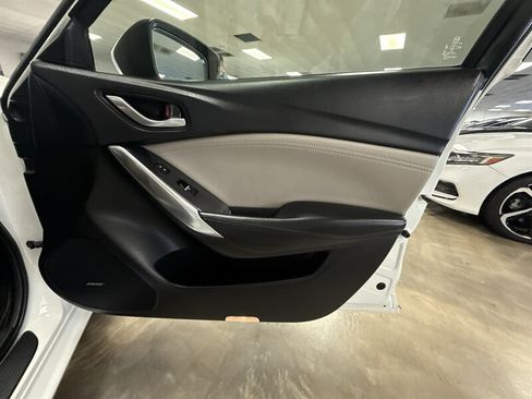 Used 2017 MAZDA MAZDA6 Touring FWD image 19