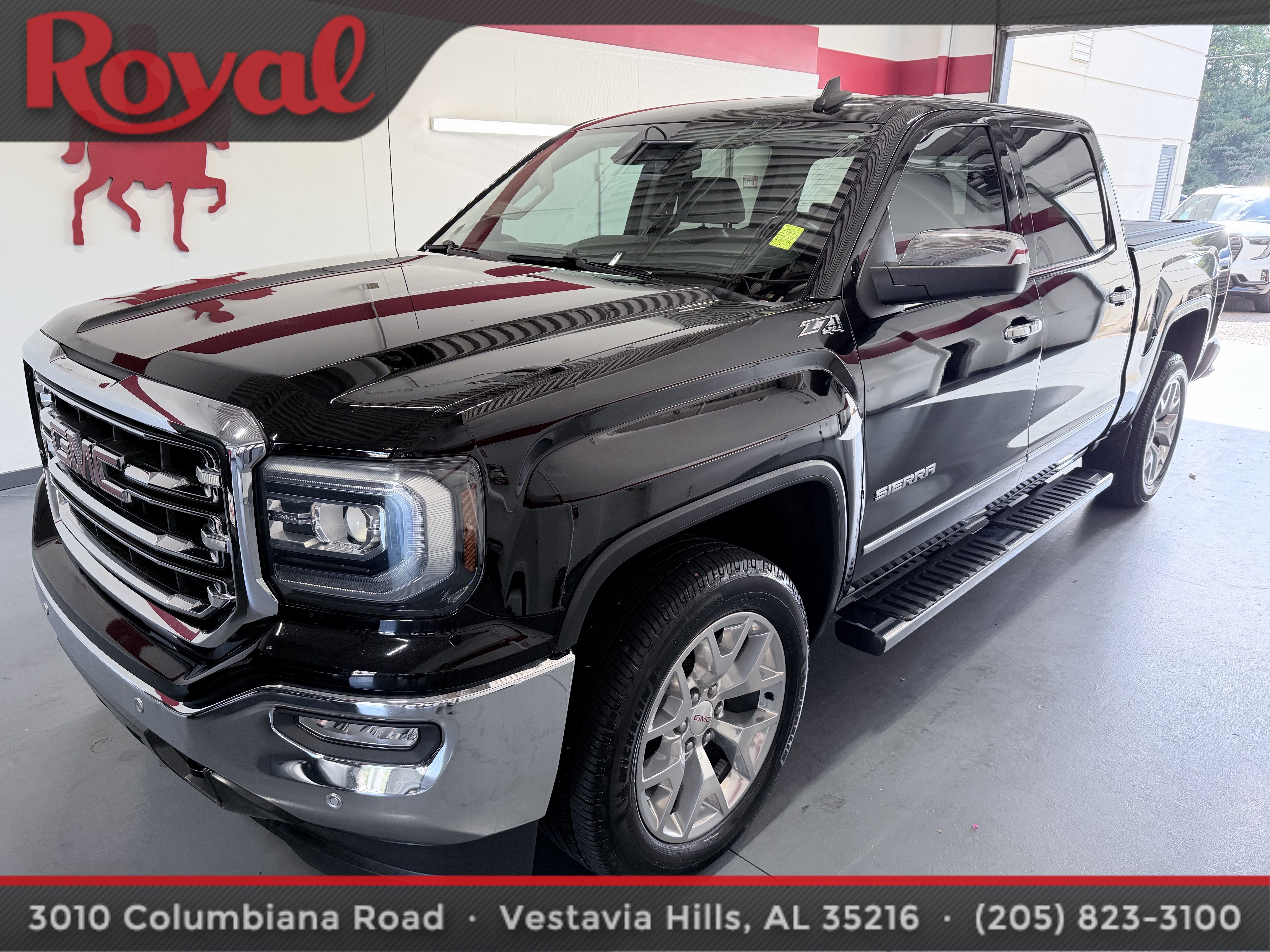 Used 2018 GMC Sierra 1500 SLT AWD/4WD image 1