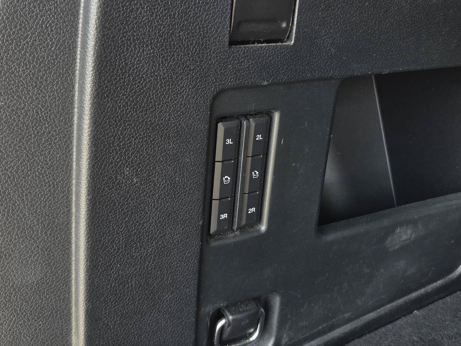 Used 2020 Ford Expedition Limited RWD image 11