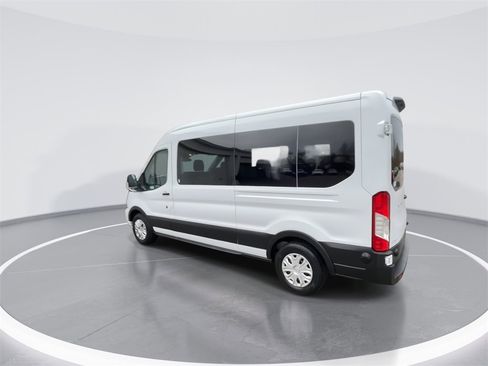 Used 2024 Ford Transit 350 XLT image 4