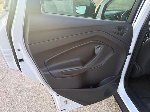 Used 2014 Ford Escape S image 19