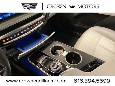 Certified 2024 Cadillac Lyriq Luxury image 14