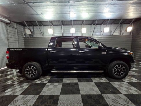 Used 2020 Toyota Tundra 1794 Edition image 9