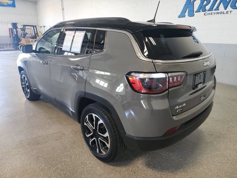 Used 2024 Jeep Compass Limited AWD/4WD image 4