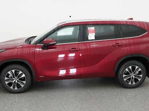 New 2026 Toyota Highlander XLE image 54