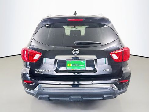 Used 2019 Nissan Pathfinder S AWD/4WD image 8