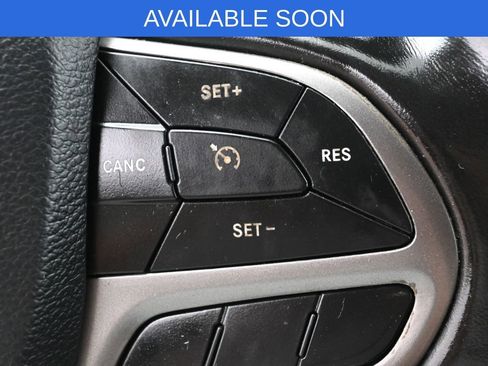 Used 2021 Jeep Cherokee Latitude Lux w/ Sun & Sound Group image 18