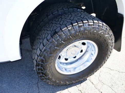 Used 2023 RAM 3500 Limited image 40