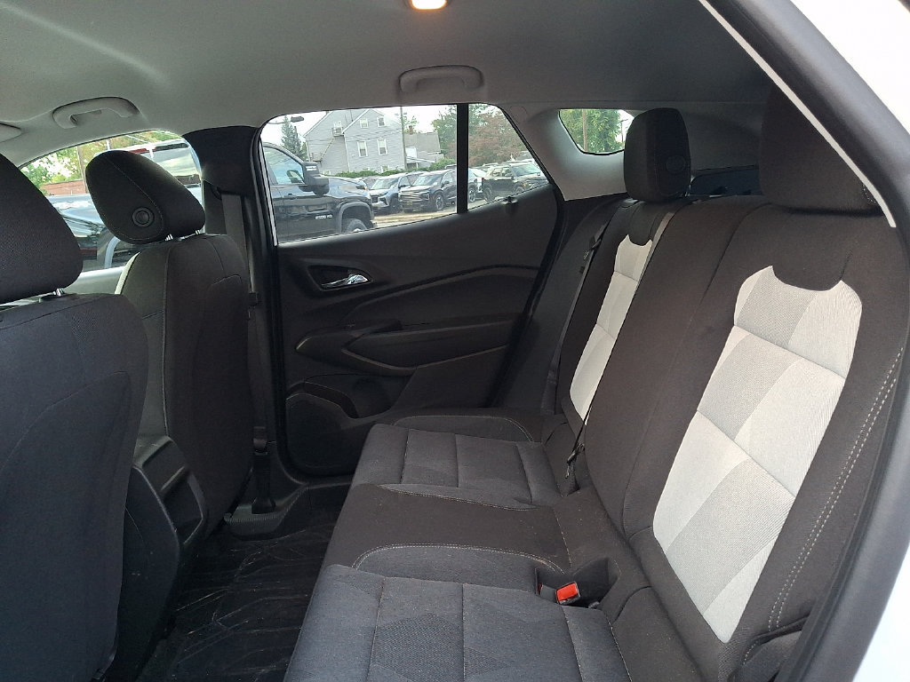 Certified 2024 Chevrolet Trax LS FWD image 10