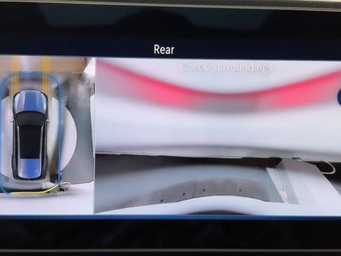 Certified 2024 Mercedes-Benz GLS 580 4MATIC w/ Warmth & Comfort Package image 19