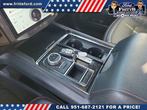 Certified 2022 Ford Expedition Limited image 8