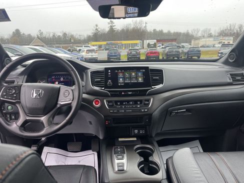 Used 2022 Honda Passport TrailSport image 17