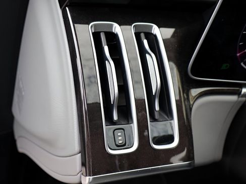 Used 2022 Mercedes-Benz S 580 4MATIC Sedan image 19