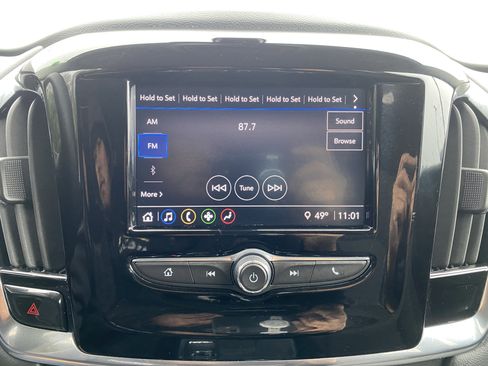 Used 2020 Chevrolet Traverse LS image 25