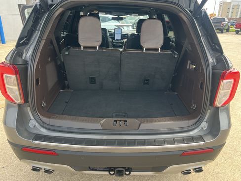 Used 2023 Ford Explorer King Ranch w/ Technology Package AWD/4WD image 23