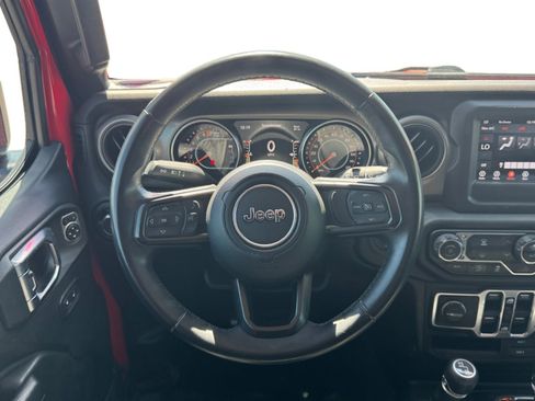 Used 2018 Jeep Wrangler Unlimited Sport S AWD/4WD image 13