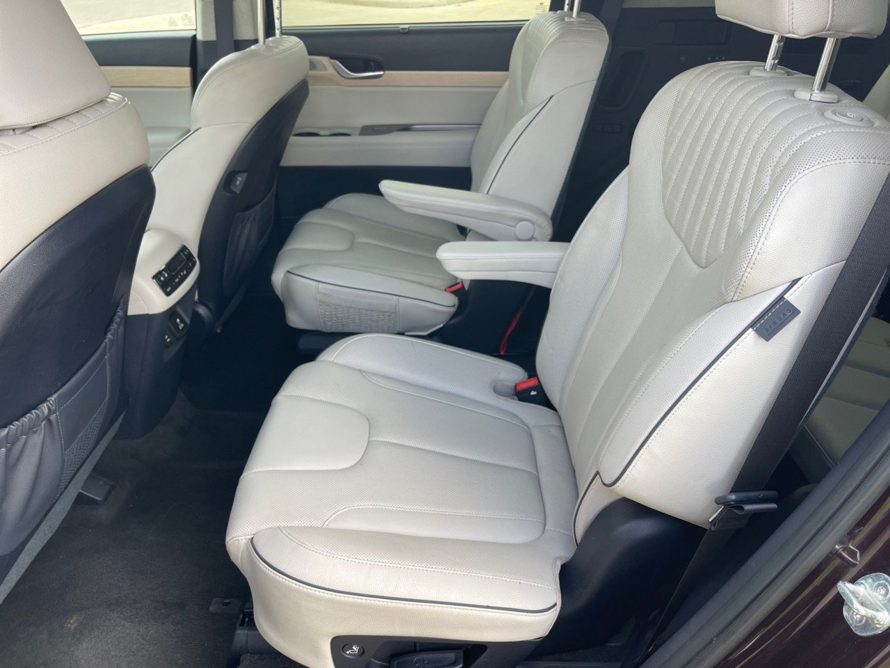 Used 2024 Hyundai Palisade Limited FWD image 24