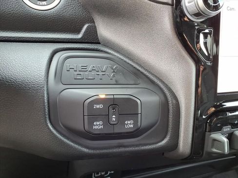 New 2026 RAM 2500 Tradesman AWD/4WD image 18