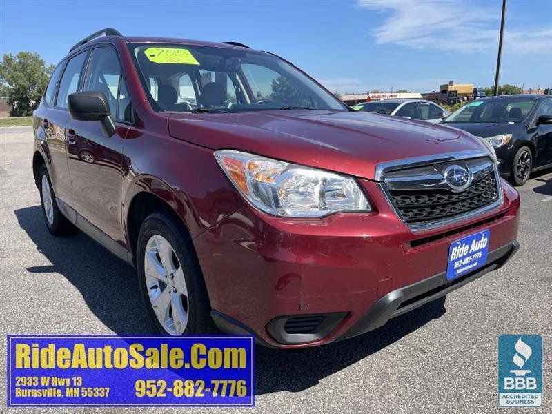 Used 2015 Subaru Forester 2.5i w/ Alloy Wheel Package AWD/4WD image 3