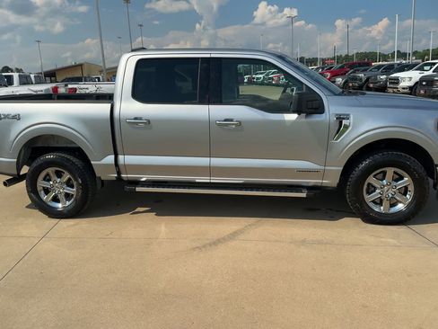 Used 2024 Ford F150 XLT w/ Mobile Office Package image 2