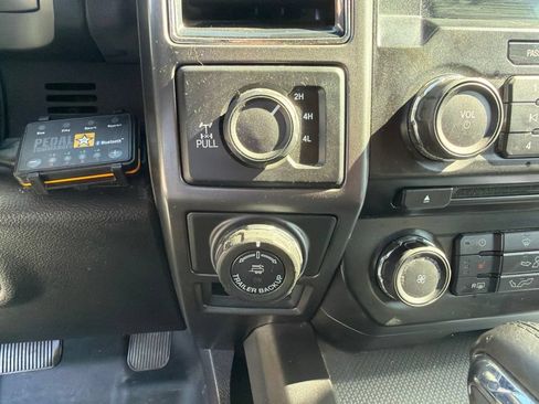 Used 2017 Ford F150 XLT w/ Equipment Group 302A Luxury AWD/4WD image 21