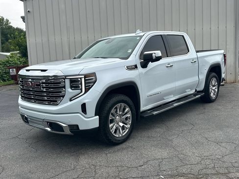 Used 2026 GMC Sierra 1500 Denali AWD/4WD image 2