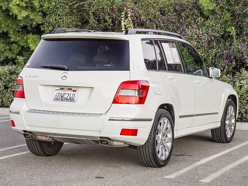 Used 2011 Mercedes-Benz GLK 350 2WD image 4