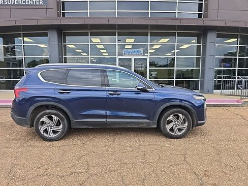 Used 2023 Hyundai Santa Fe SEL FWD image 2