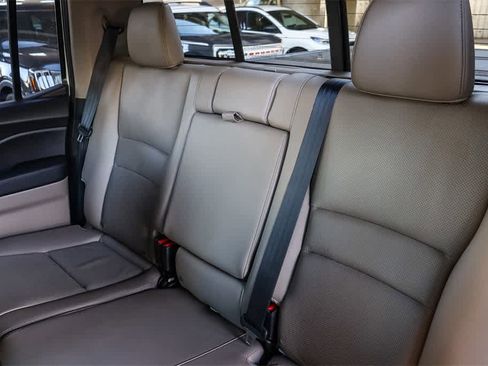 Used 2019 Honda Ridgeline RTL-T image 19