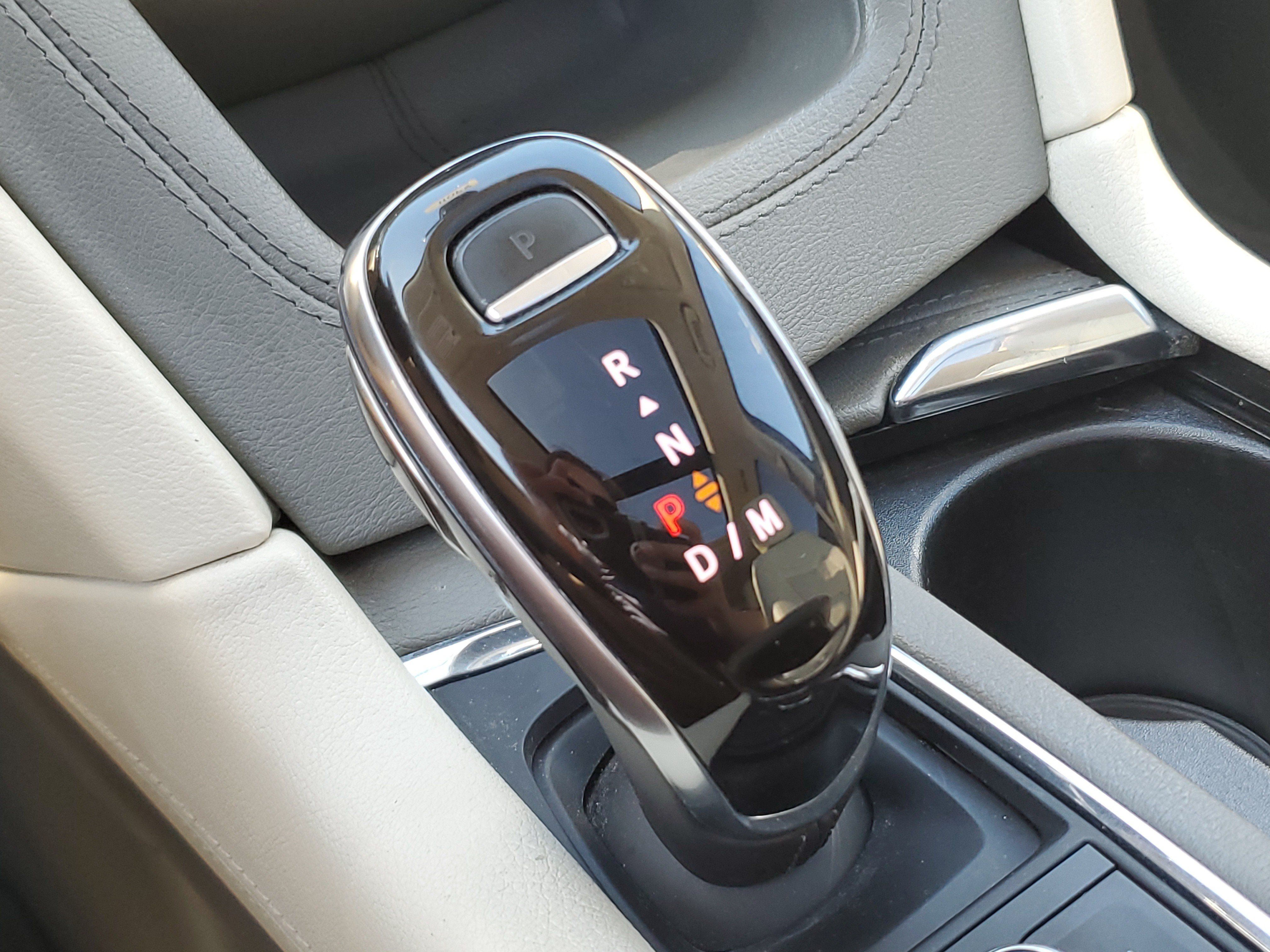 Used 2021 Cadillac XT6 Premium Luxury FWD image 30