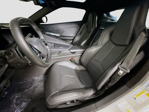 Used 2024 Chevrolet Corvette Stingray Coupe w/ Battery Protection Package image 21