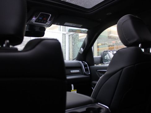 New 2026 RAM 1500 Laramie w/ Night Edition image 28