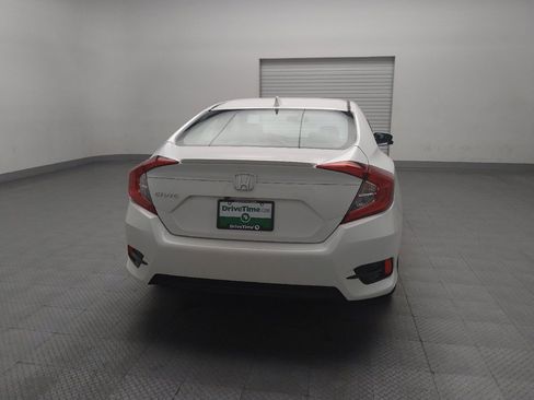 Used 2018 Honda Civic EX-L image 7