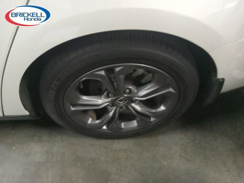 Used 2024 Honda Accord EX image 7